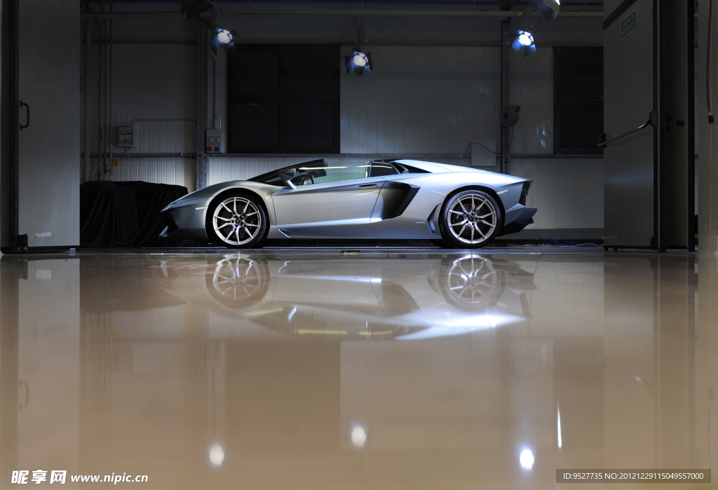 兰博基尼aventador