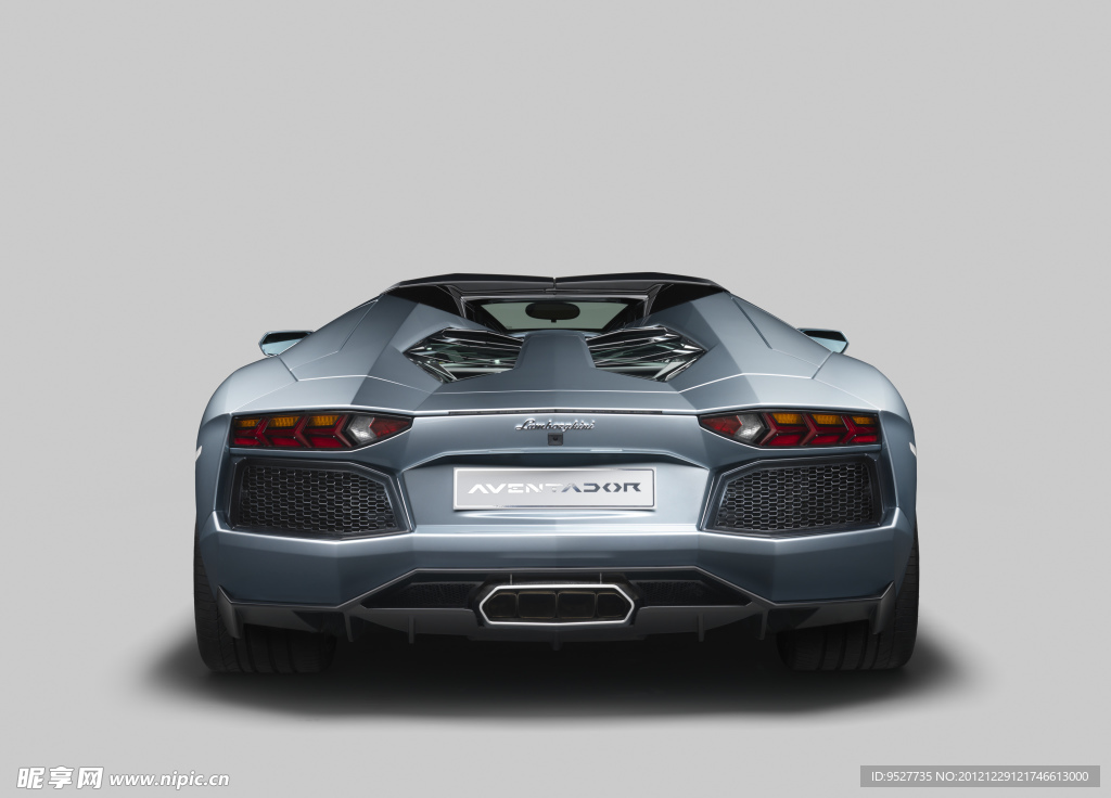 兰博基尼aventador