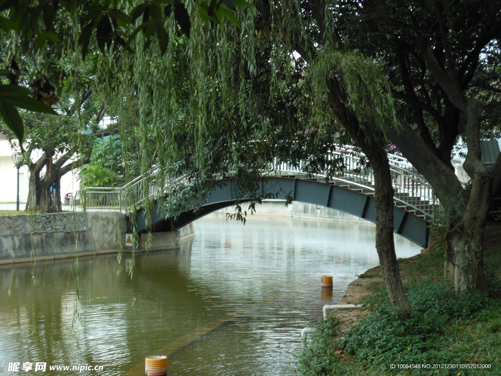 小桥流水