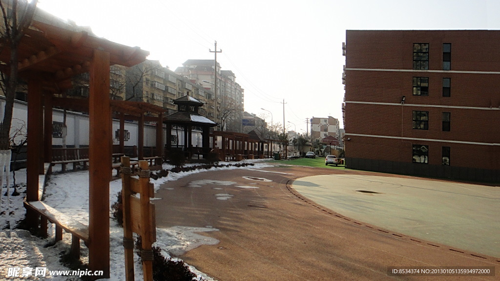 腊山因营东小学
