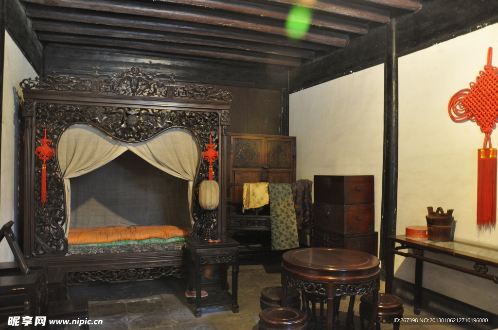 中式传统卧室