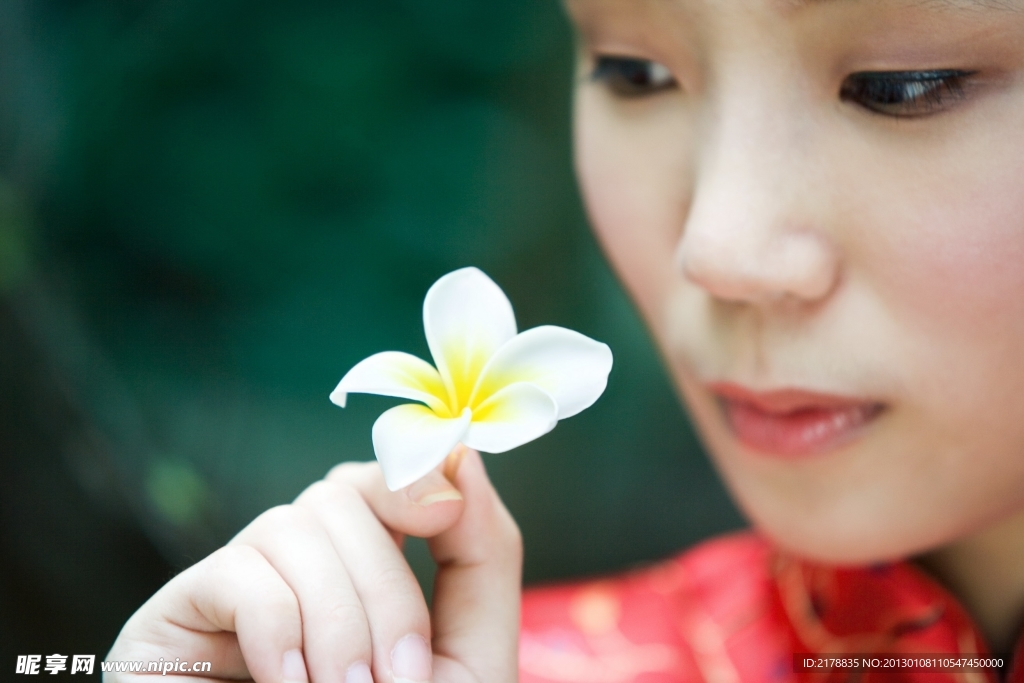 女人