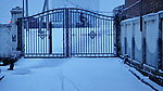 小门的雪