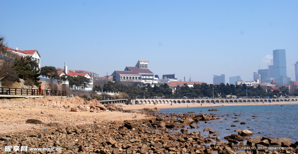 青岛海边建筑群