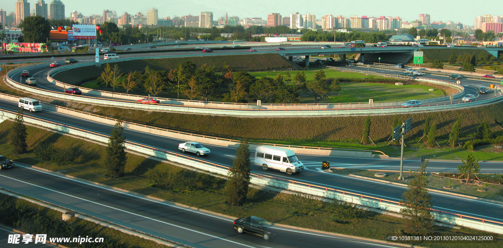 道路