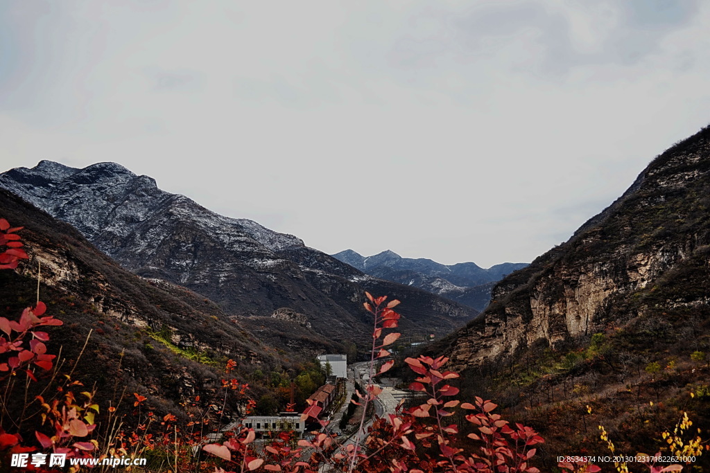 雾灵山谷