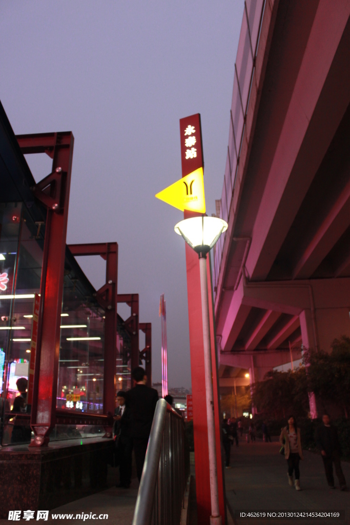地铁指示