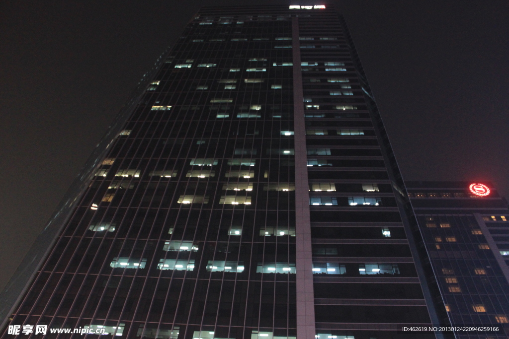大厦夜景