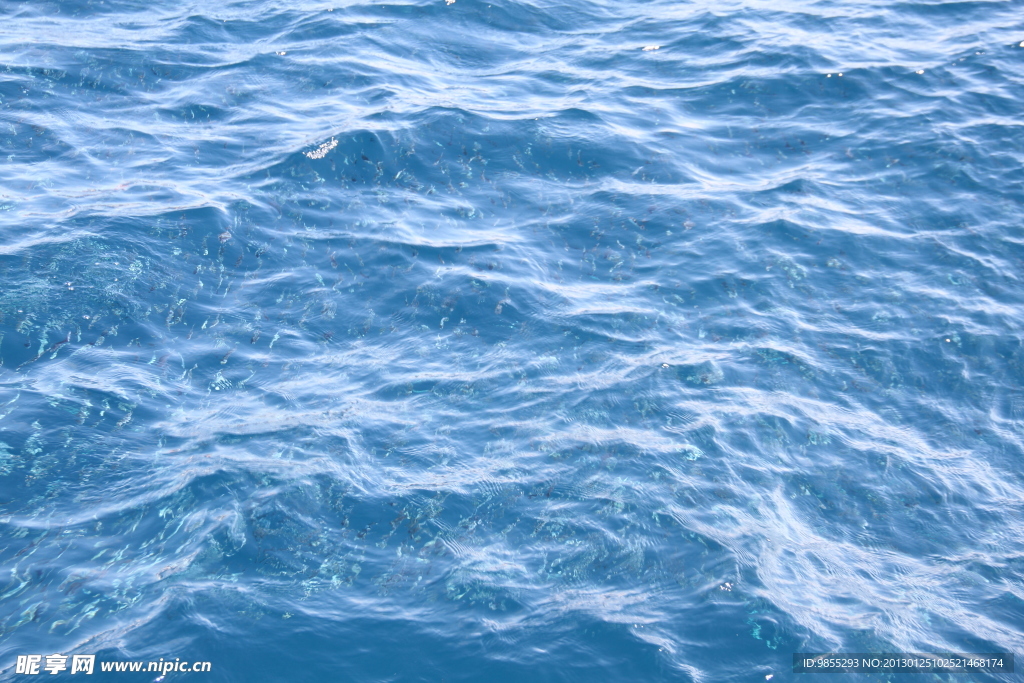 清澈海水