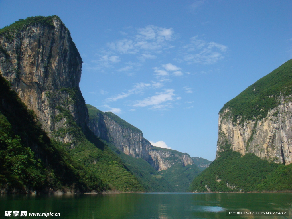 清江风景