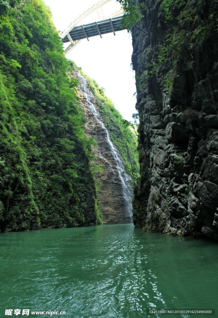 石门河风光