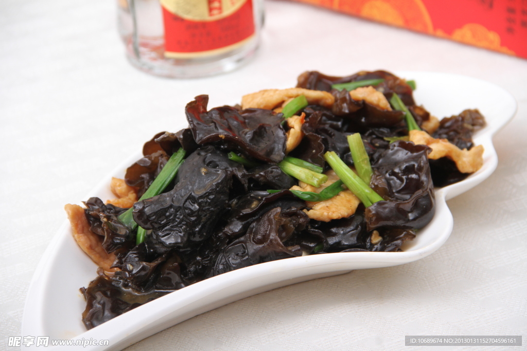 木耳炒肉