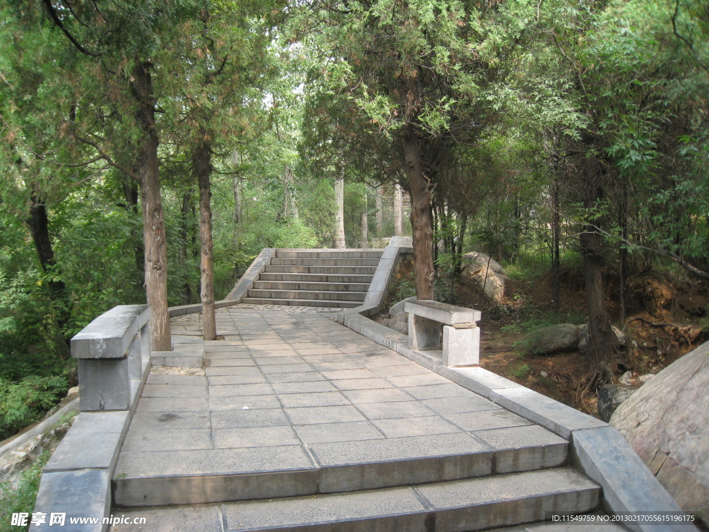 逍遥谷登山步道