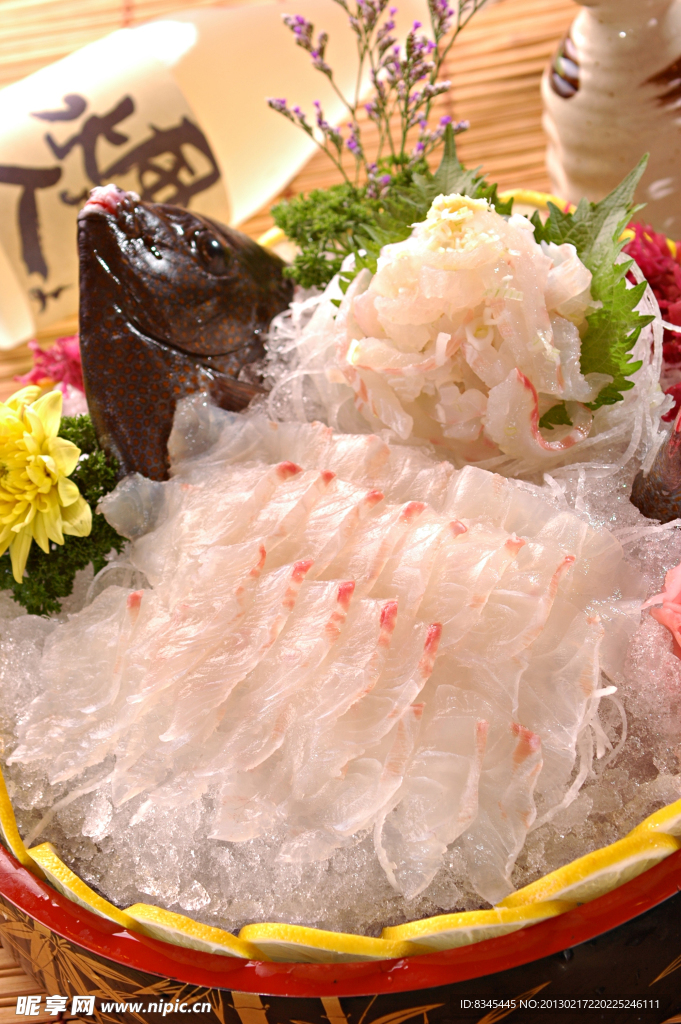 日式北海道活鱼刺身料理拼盘