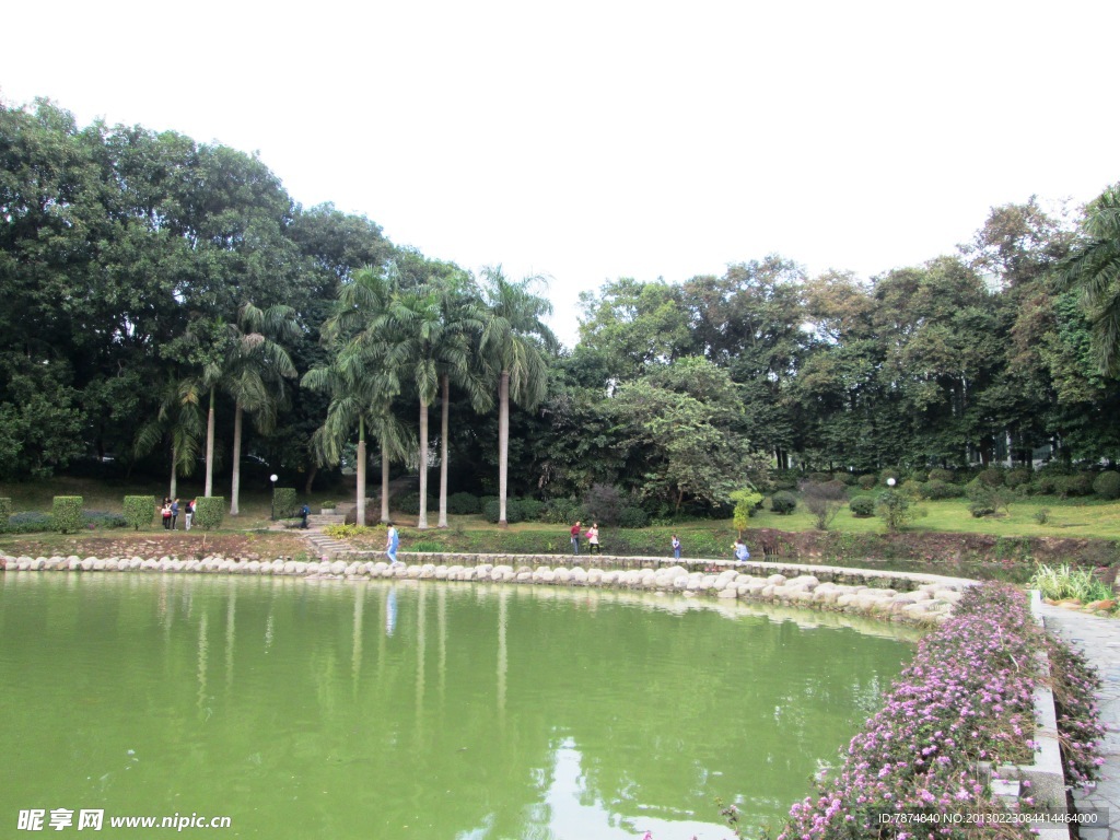 深圳大学文山湖