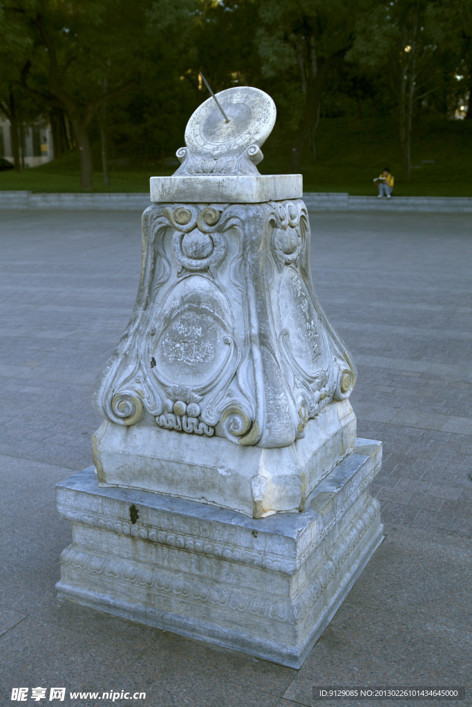 清华大学