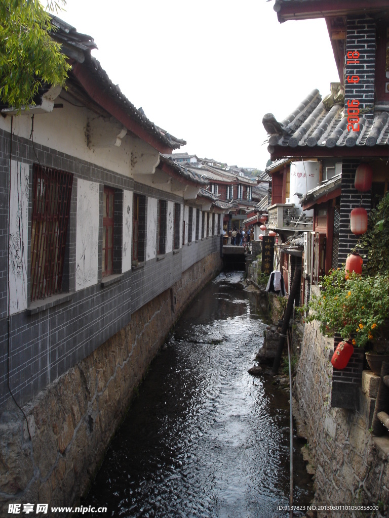 丽江