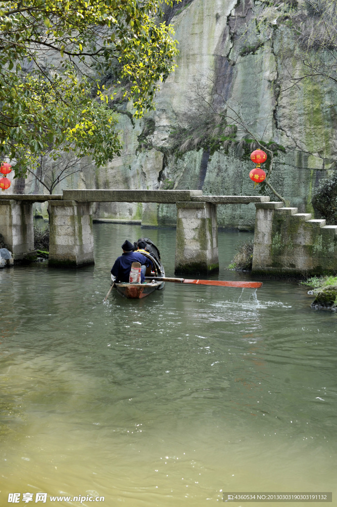 绍兴东湖风景