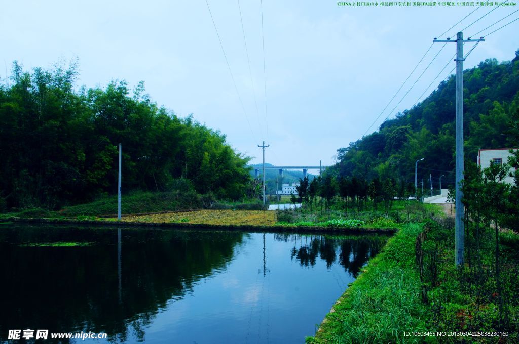 梅县南口拔萃学校 远景山水