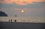 海上升起红太阳