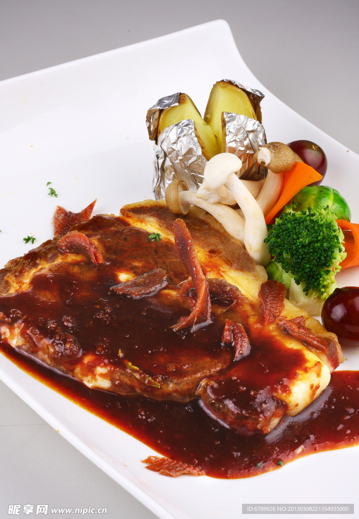 肉眼牛扒