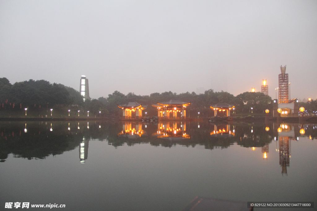 千灯湖公园夜景