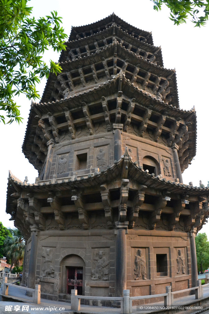 福建泉州南少林内宝塔 东塔