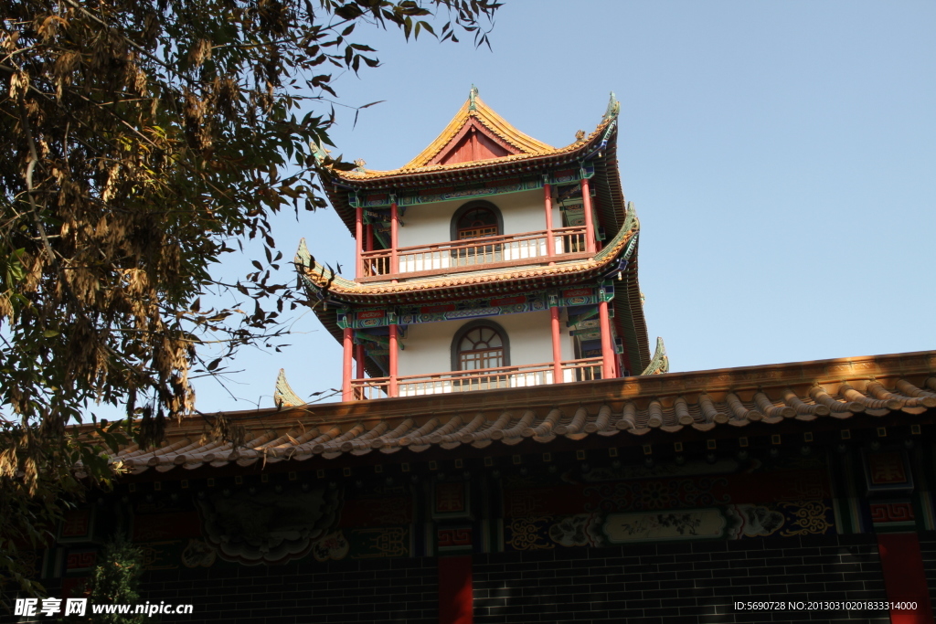 一座寺庙的主楼