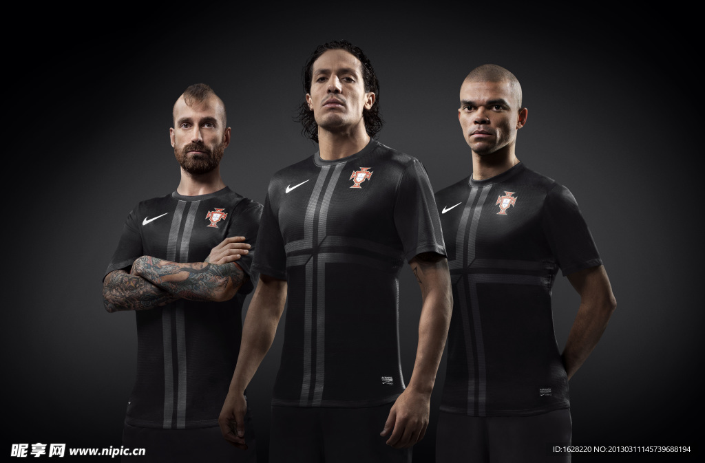 NIKE足球系列广告宣传平面