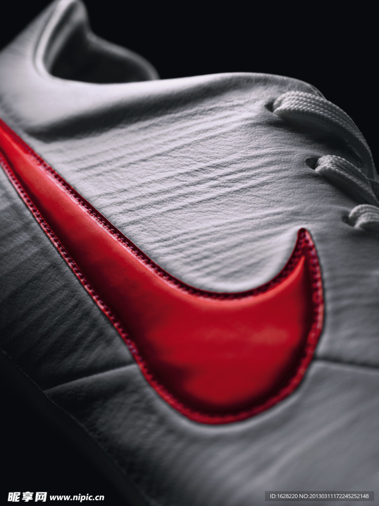 NIKE足球系列广告宣传平面