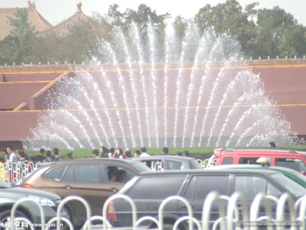 水花