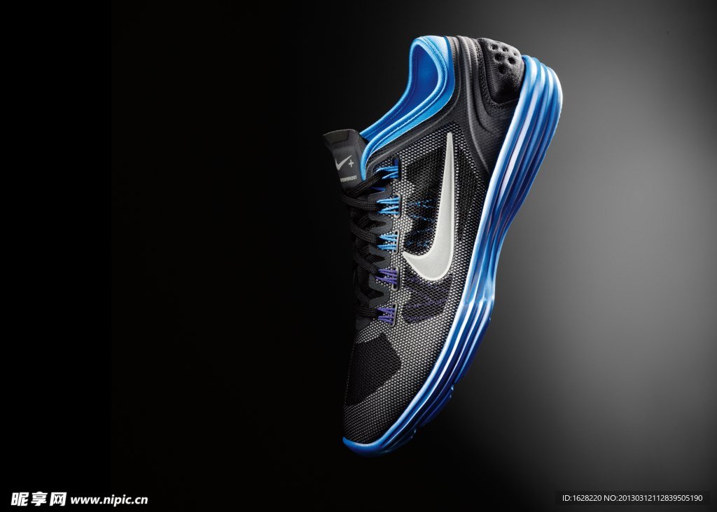NIKE广告宣传平面广告