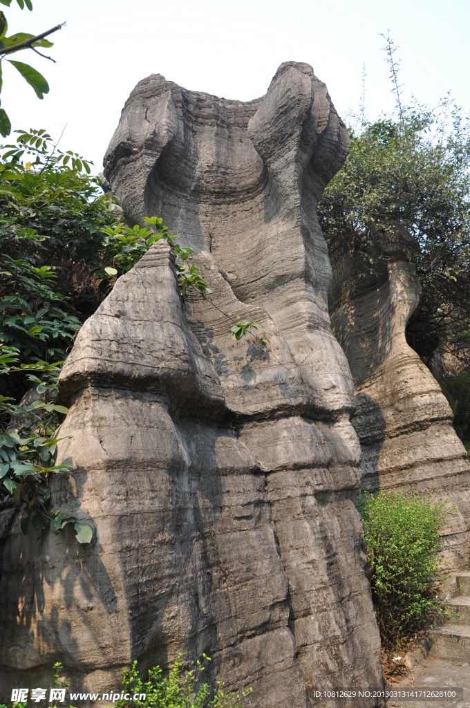 黑山谷怪石