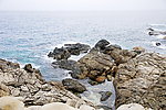 海南蜈支洲岛海水拍打岩石