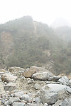 石头与山