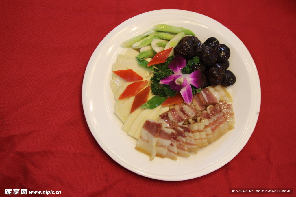 冬笋腊肉