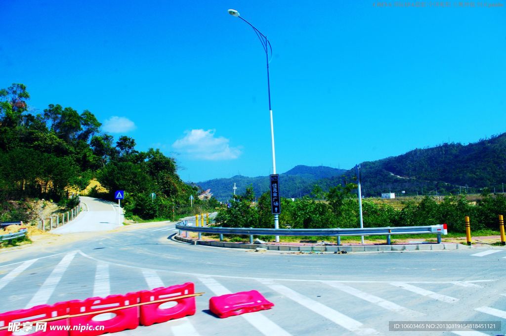 龙岗南澳一路风景山水