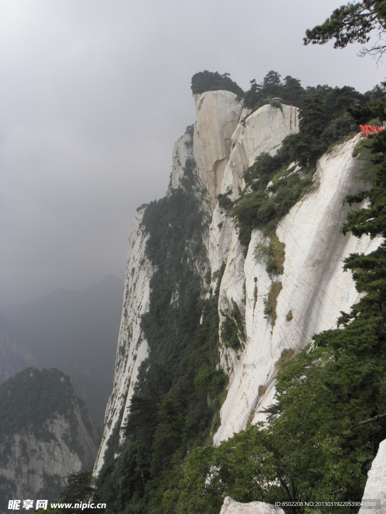 华山