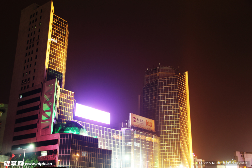 建筑夜景