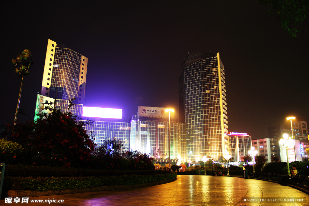 建筑夜景