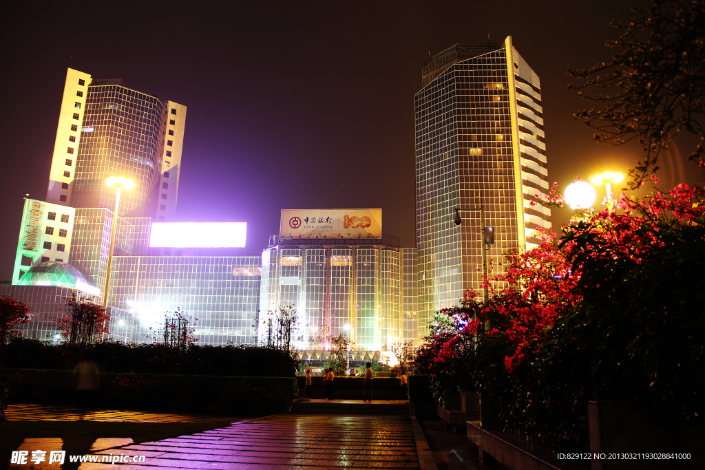 建筑夜景