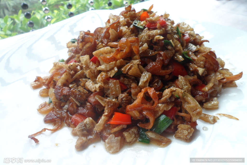 白辣椒炒腊肠