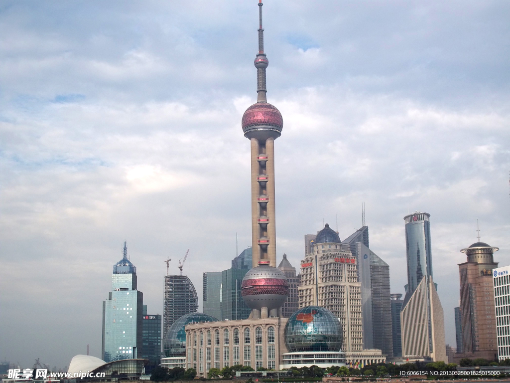 东方明珠