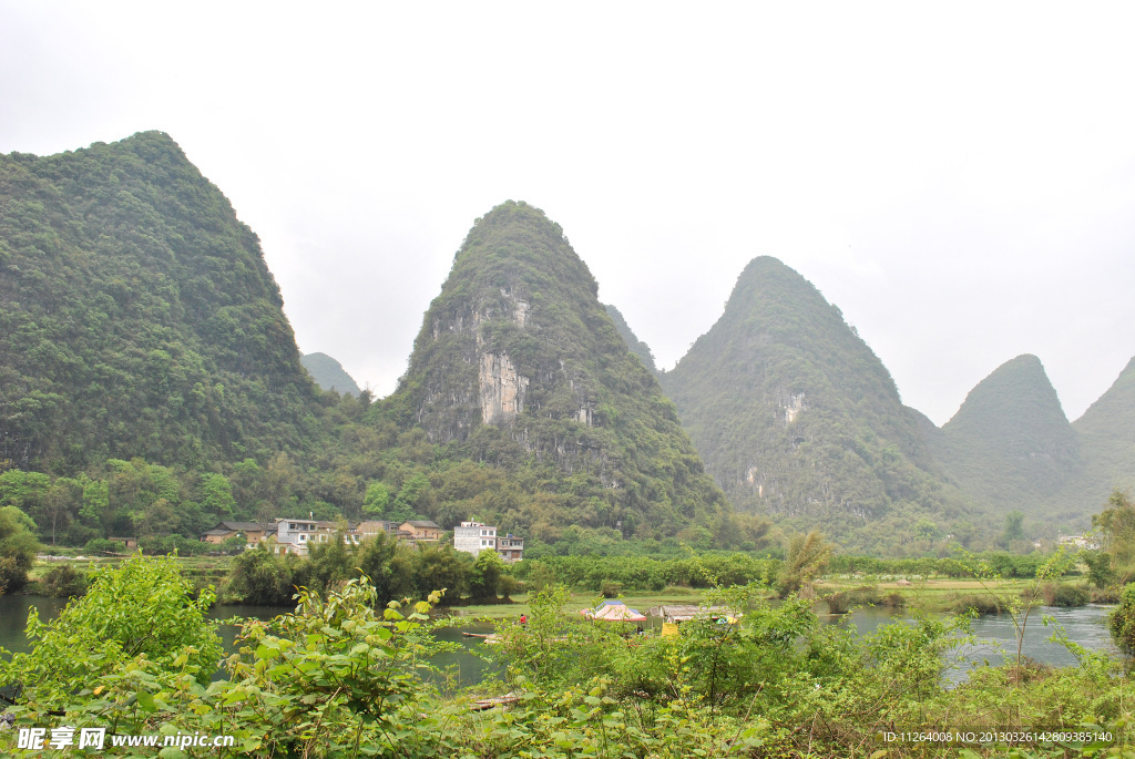 桂林阳朔手指山