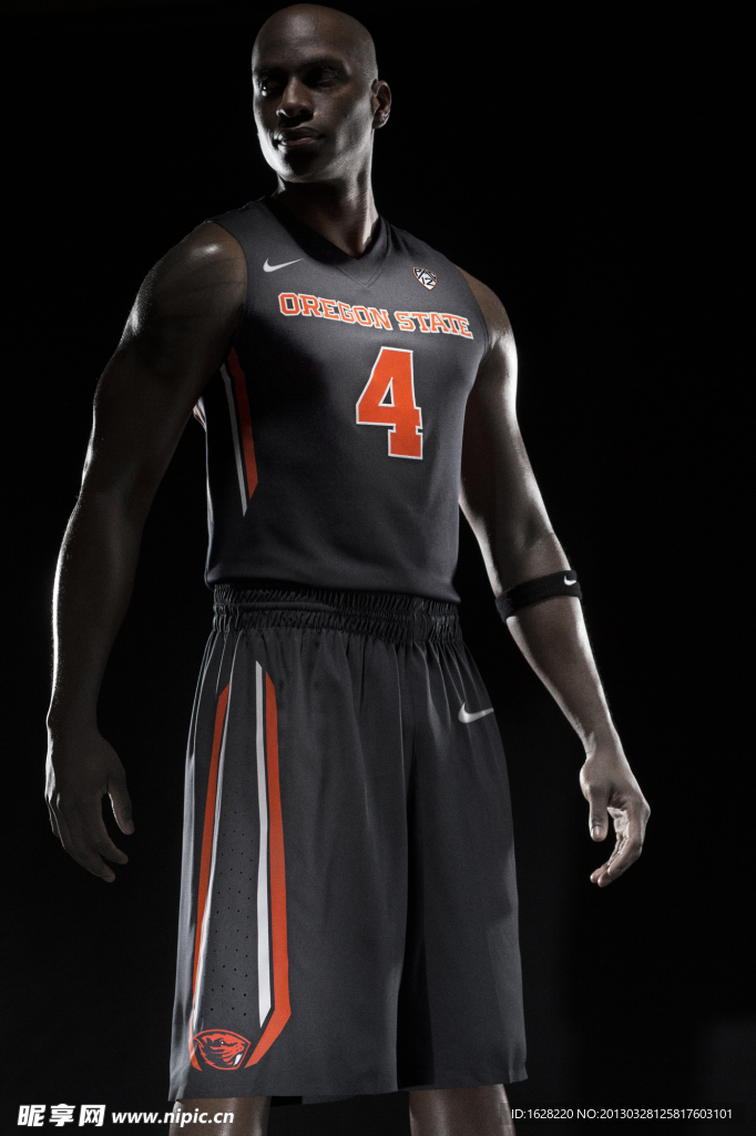 NIKE 篮球系列