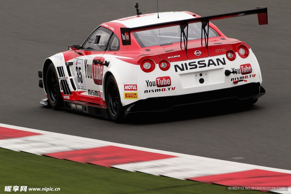 日产GTR