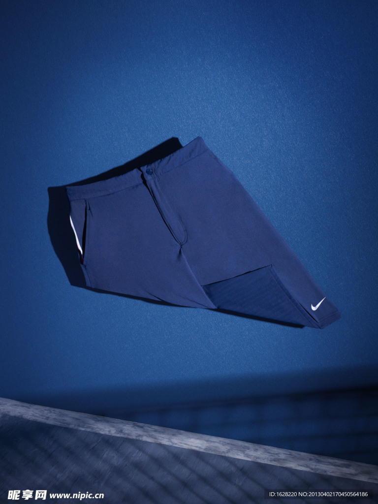 NIKE网球服