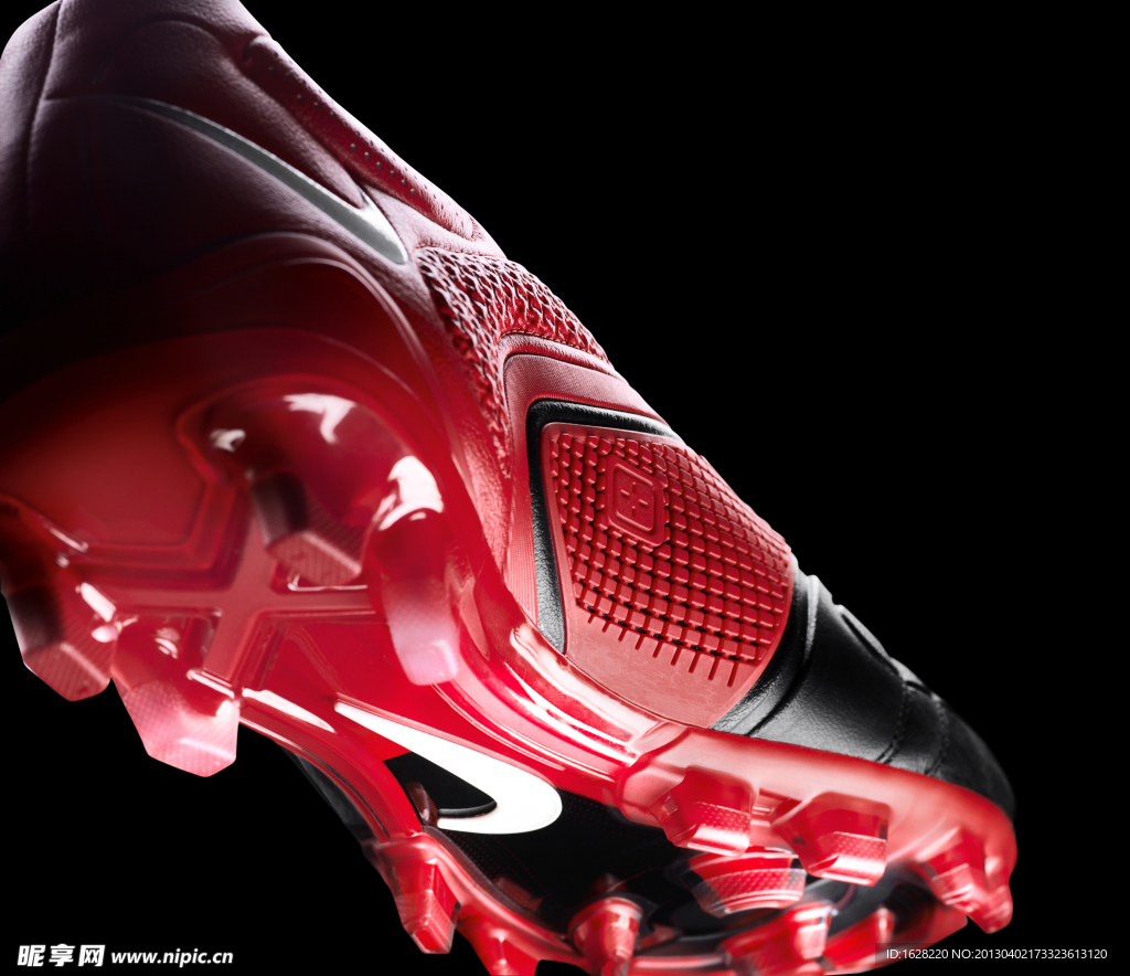 NIKE 足球鞋