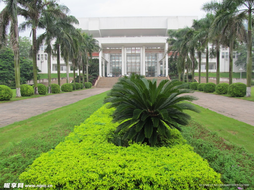 汕头大学