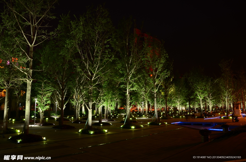 重庆幸福广场夜景